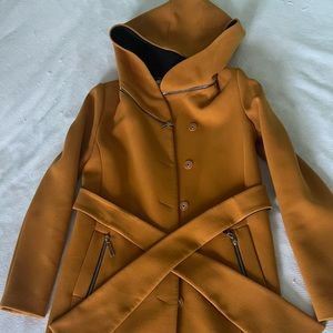 COPY - Tiara belted coat in brownish orange